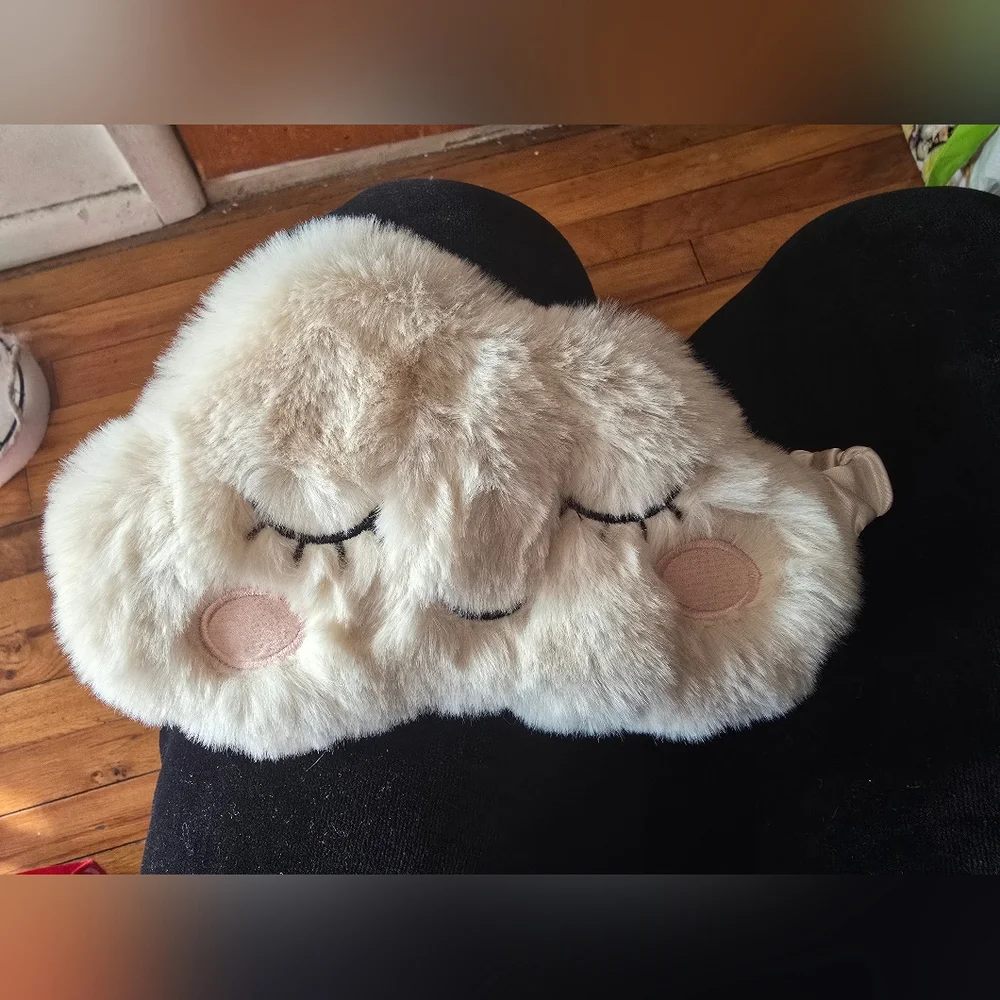 Fluffy Cloud Sleep Mask
